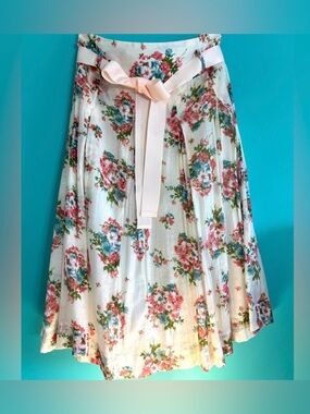 Delicate Flared Skirt